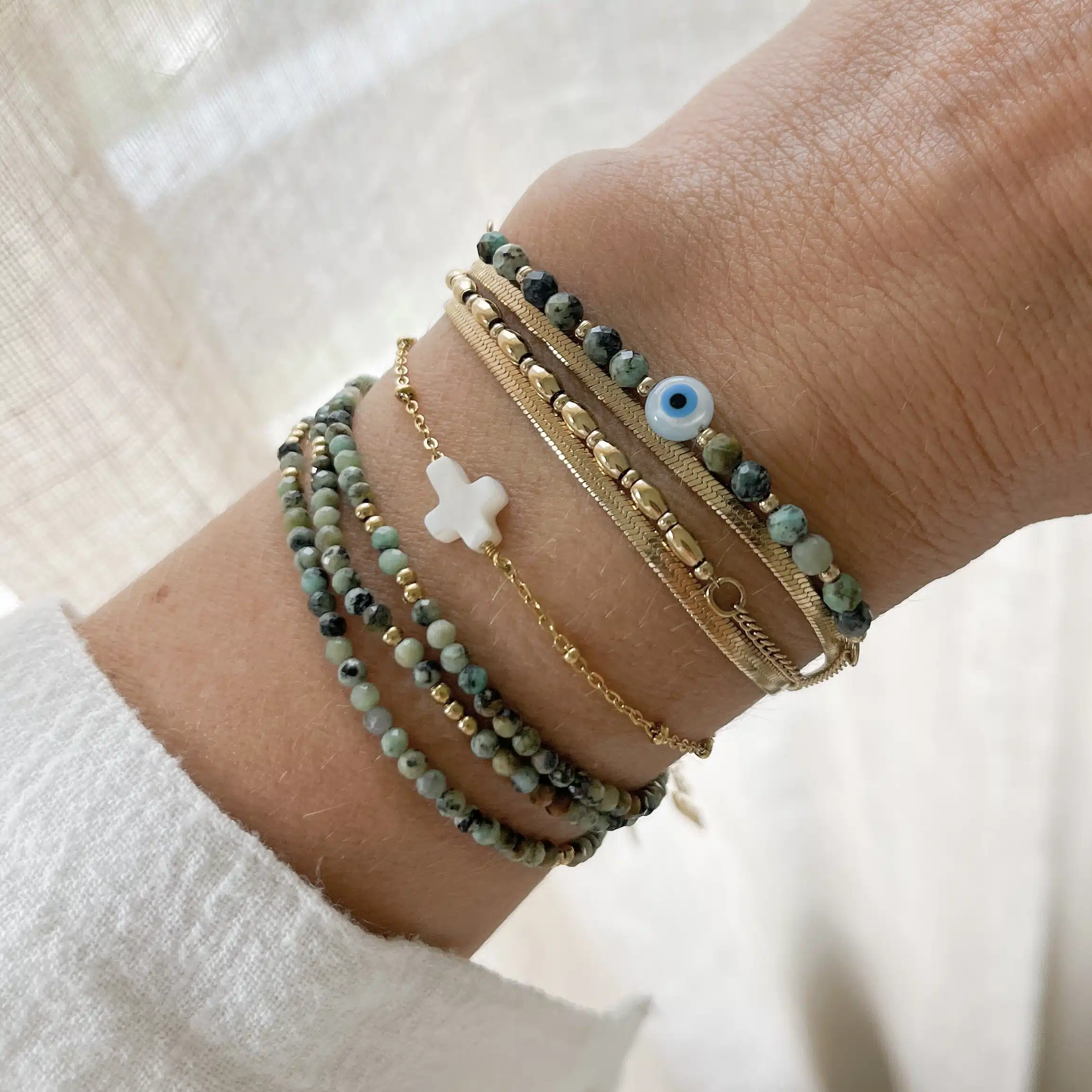 Bracelet trois tours SCINTILLANT – Doré & Vert de gris – Image 2