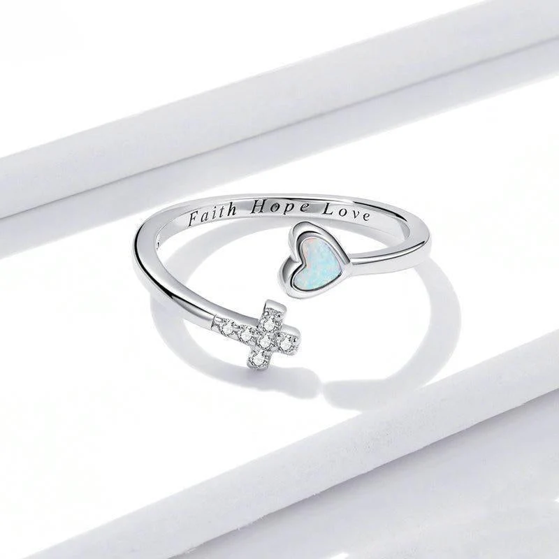 Bague Croix avec Coeur Bleu – Image 3