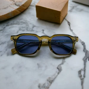 LUNETTES DE SOLEIL - LA NUMERO 10