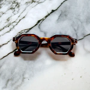 LUNETTES DE SOLEIL - LA NUMERO 11