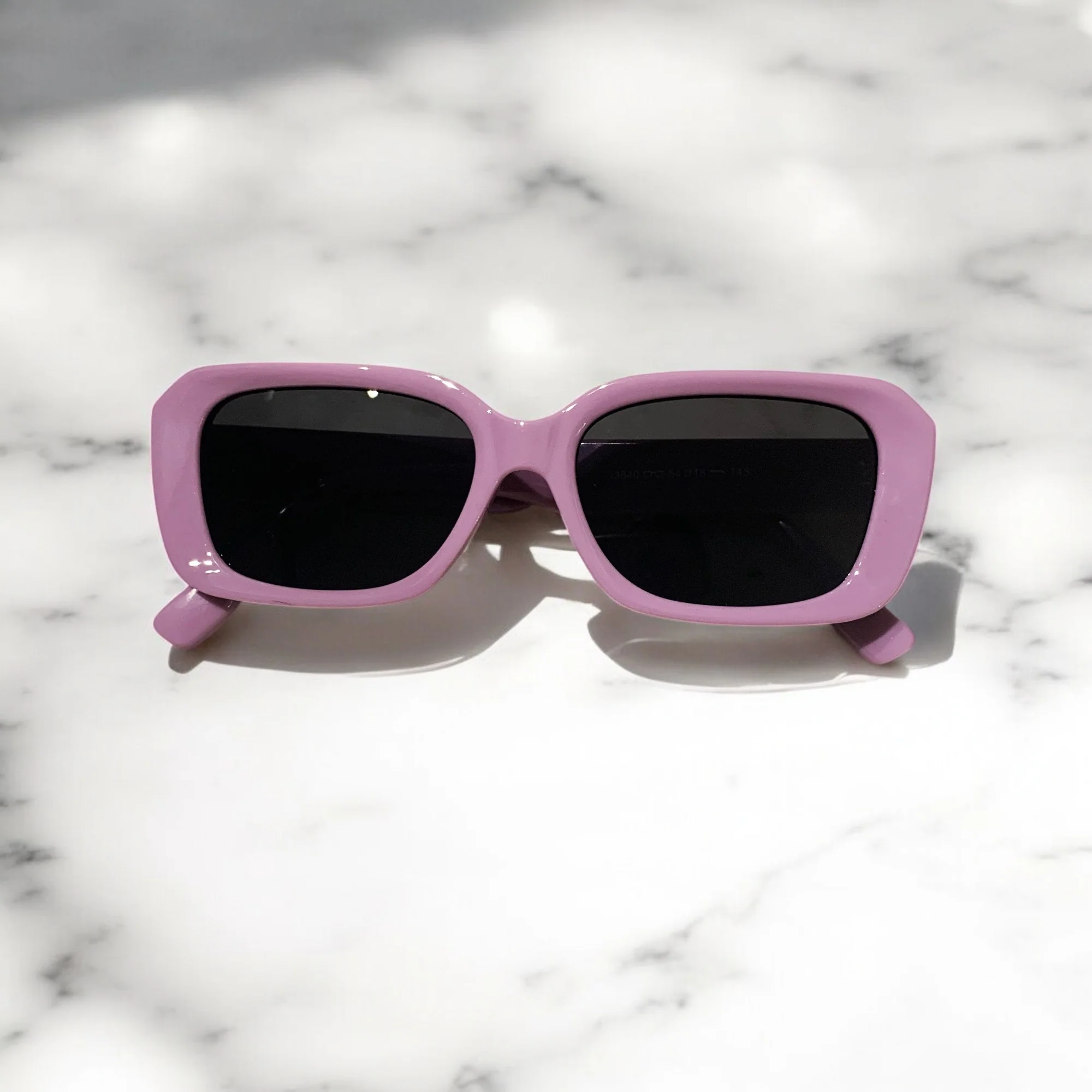 LUNETTES DE SOLEIL - LA NUMERO 24