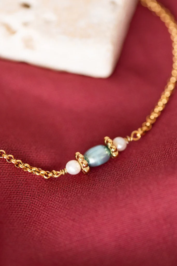 Bracelet Calypso - Perles d’eau douce blanche & bleues – Image 3